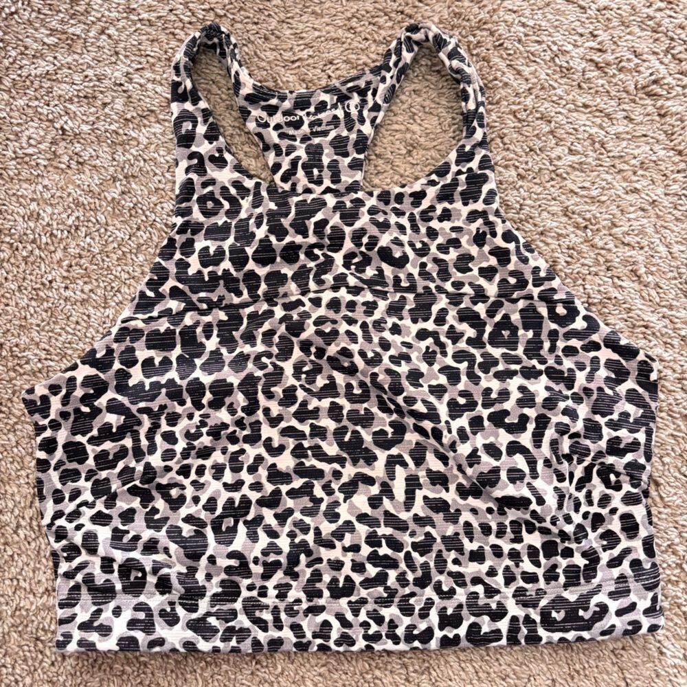 Outdoor Voices Leopard high neck sports bra size S